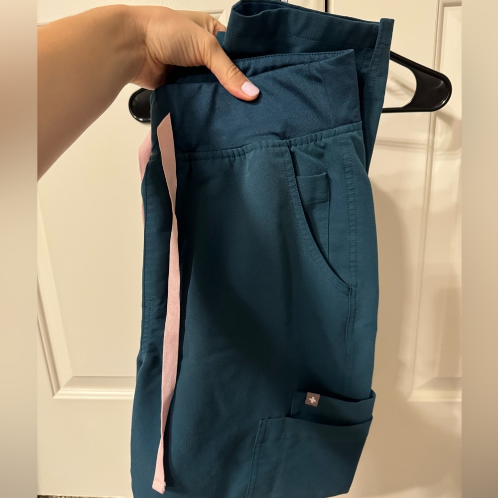 Figs Skinny Pant